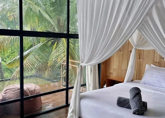 Spice Trader Hotel