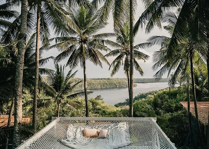 Spice Trader Hotel *
